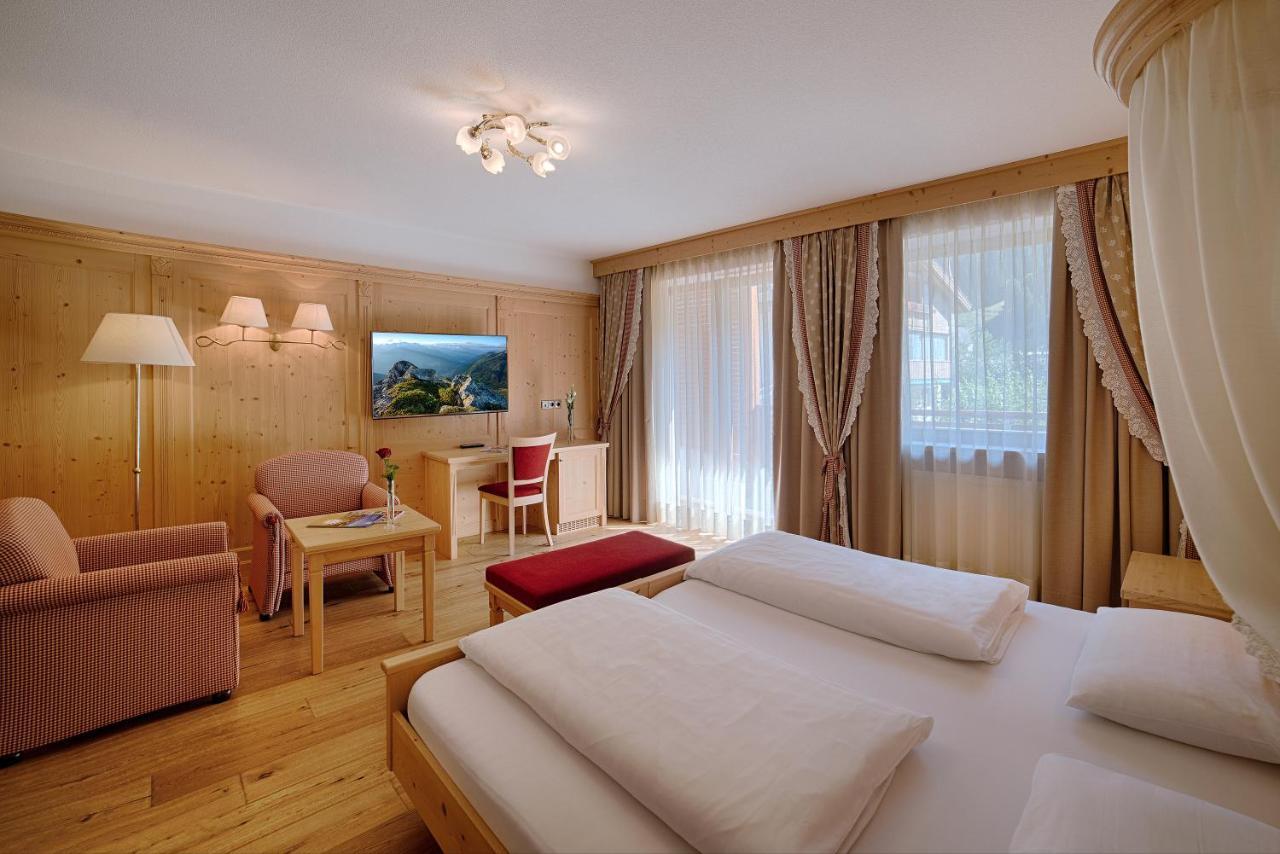 Hotel Alpenblick Lutago Esterno foto