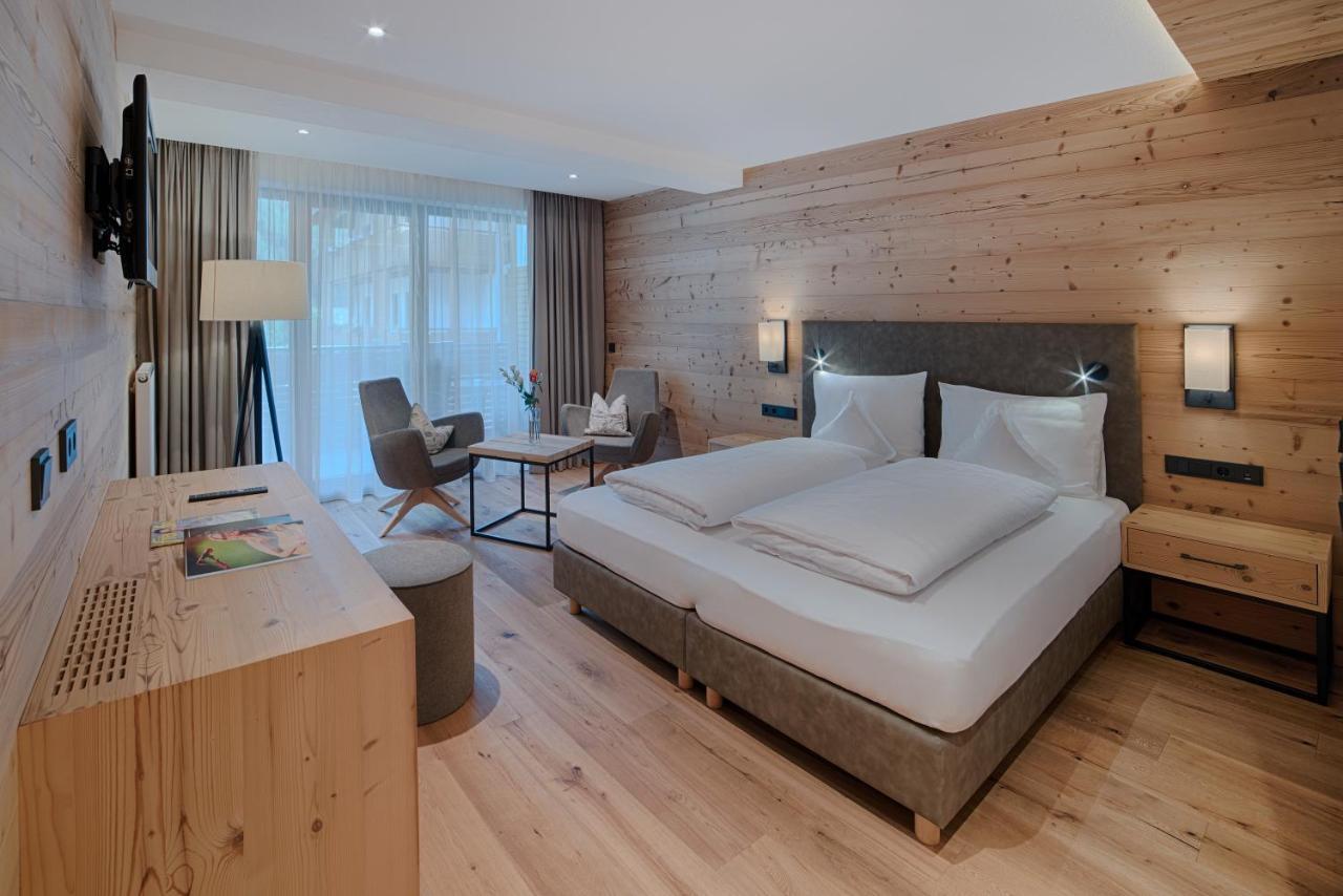 Hotel Alpenblick Lutago Esterno foto